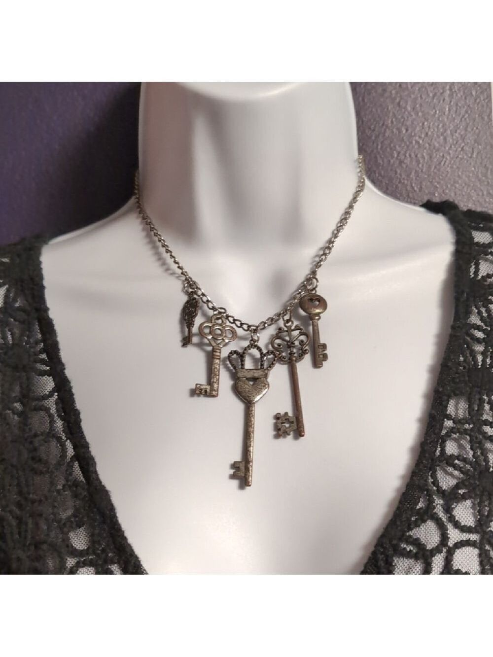 Vintage Key Charm Necklace - Picture 2 of 5